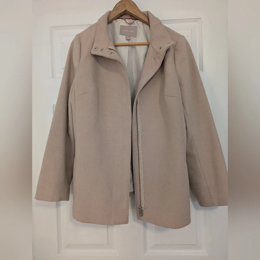 Banana Republic Women's Tan Coat Size Large - Picture 1 of 4